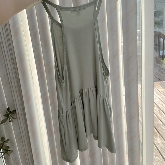 Gaze Peplum Tank Top - Picture 3 of 3